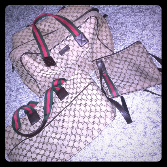 Gucci Handbags - Authentic Gucci Bundle - PRICE DROP UNTIL FRIDAY!